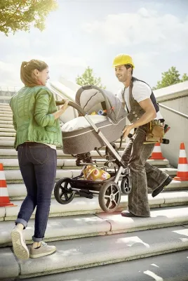 Es sind die kleinen Taten, die unsere Welt verändern Eine Aktion von Voltaren Schmerzgel® Bild: Es sind die kleinen Taten, die unsere Welt verändern Eine Aktion von Voltaren Schmerzgel®