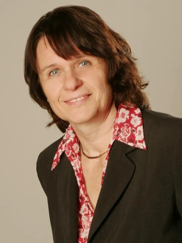 Dr. Angelika Kolb-Telieps