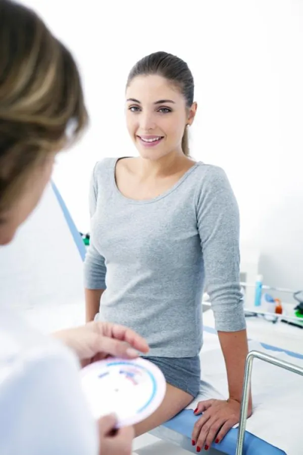 Bildunterschrift: Gynäkologische Sprechstunde (Image Point Fr /Shutterstock.com)