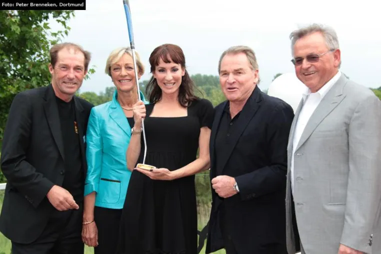 Bild: Kramski Golfturnier 2010 mit Musical-Star Anna Maria Kaufmann