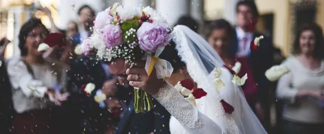 Bild: Die Hochzeitssaison 2024 steht bevor - jetzt rechtzeitig planen und reservieren