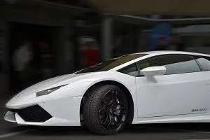 Zeit zum Lamborghini fahren Bild: Zeit zum Lamborghini fahren