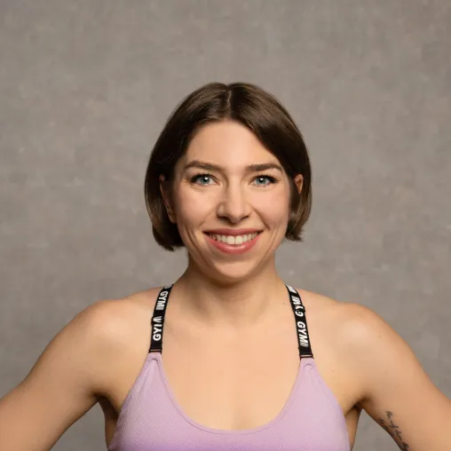 Bild: Personal Trainerin Nina Graber bietet ganzheitliches Online-Trainingsprogramm für jedes Alter an