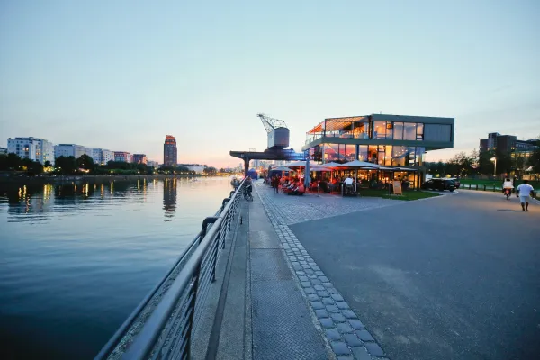 Bild: Neue Wege: cuisyn und OOSTEN – als starke Partner in die Zukunft