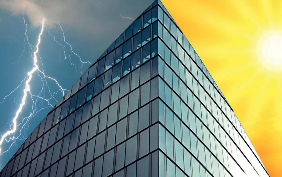 Das Versicherungskonzept KLIMArisk bietet Unternehmen Schutz vor wetterbedingten Vermögensschäden.