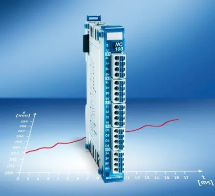 Präzises Positionieren mit dem NC 100 der S-DIAS-Serie Bild: Präzises Positionieren mit dem NC 100 der S-DIAS-Serie