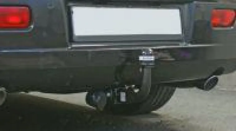 Bild: Abnehmbare Anhängerkupplung für den Chrysler 300C Touring bei www.ahk-preisbrecher.de