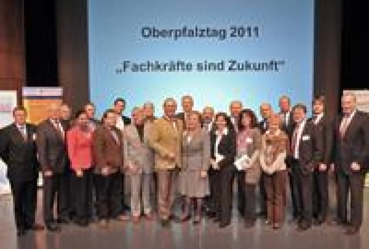 Die Teilnehmer am Oberpfalztag waren sich einig: Fachkräfte sind Zukunft! (Bild:Hübler)