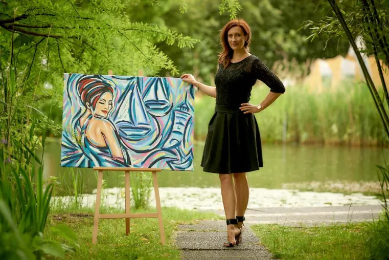 Bild: Farbstarke Pop-Art von Damaris Dorawa in der Hamburger Alster City