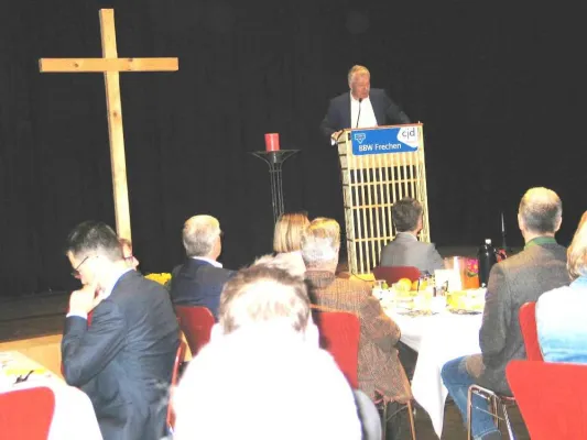 Zwölftes Christliches Gebetsfrühstück im CJD Frechen Bild: Zwölftes Christliches Gebetsfrühstück im CJD Frechen