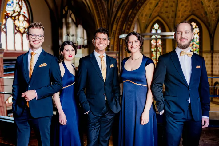 Bild: Calmus Ensemble - Weihnacht a cappella: Christmas Lights