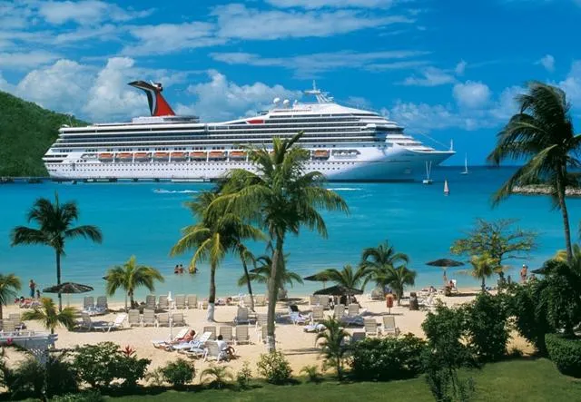 Bild: Für jedes Jahr einen Dollar – Zum 40. spendiert Carnival Cruise Lines ein gleich hohes Bordguthaben