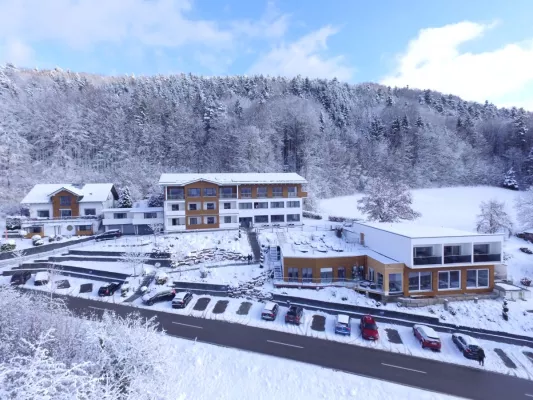 Bild: Nachhaltiger Winterurlaub im Hotel in Bayern