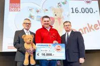 Bild: Felder Gruppe spendet 16.000 Euro für die Herzkinder Österreich