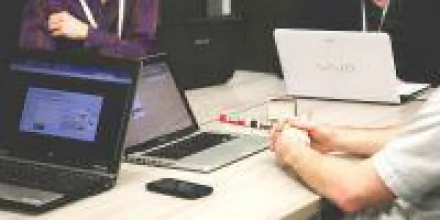 Bild: Die digitale Transformation in 3 Arbeitsbereichen eines Unternehmens