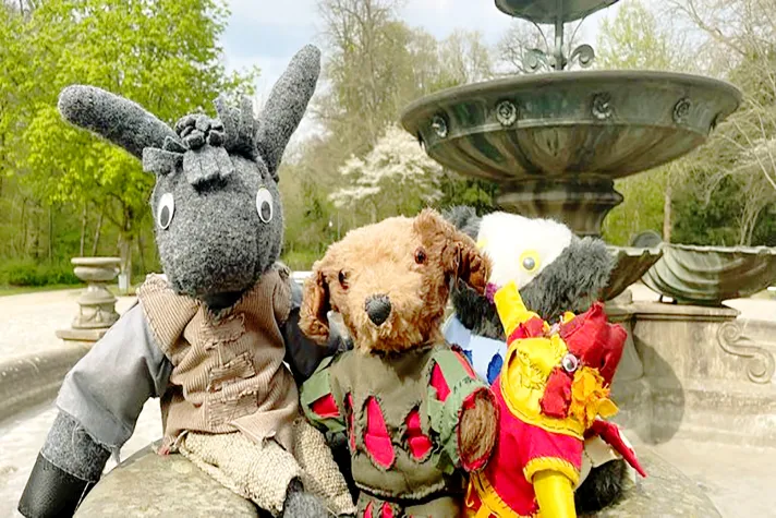 Bild: BREMEN, BÜRGERPARK UND DIE „BREMER STADTMUSIKANTEN“