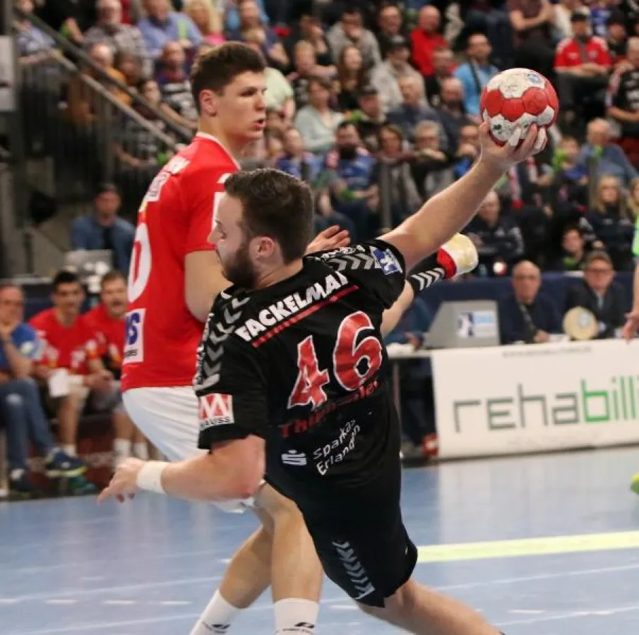 (Foto: HJKrieg, Erlangen) Trotz starkem Kampf: HC Erlangen unterliegt daheim FRISCH AUF Göppingen