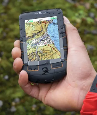 Bild: Mit Satmap sicher im Gelände – auch bei Schnee und Nebel