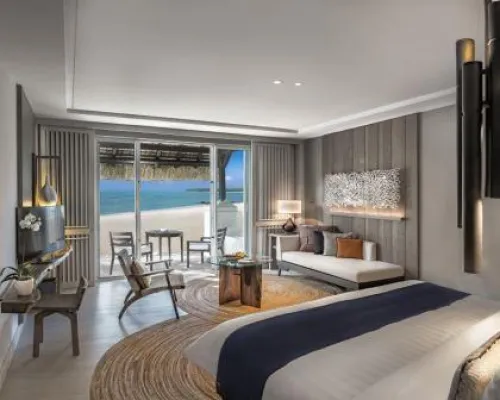 Bild: Einmal Paradies und zurück