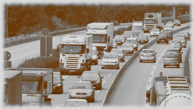 Frachtdokumente: Anachronismus des Gesetzgebers versus digitale Unternehmenswünsche Bild: Frachtdokumente: Anachronismus des Gesetzgebers versus digitale Unternehmenswünsche