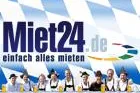 In Dirndl und Lederhosen auf zum Oktoberfest Bild: In Dirndl und Lederhosen auf zum Oktoberfest