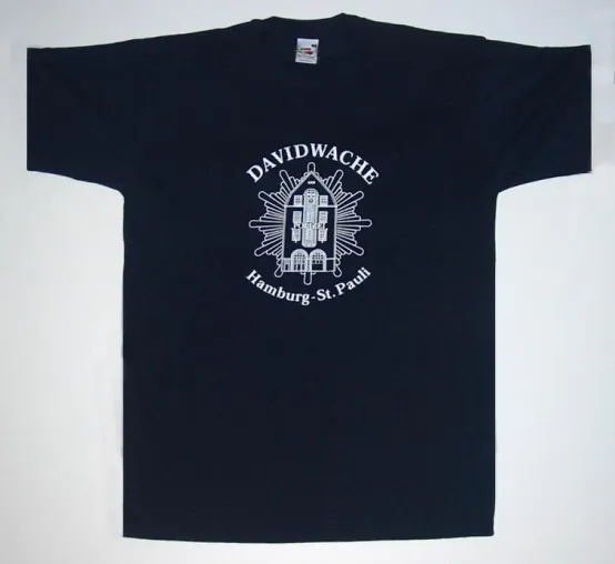 Bild: Die Davidwache für unterwegs - Das T-Shirt zur berühmtesten Polizeiwache Deutschlands