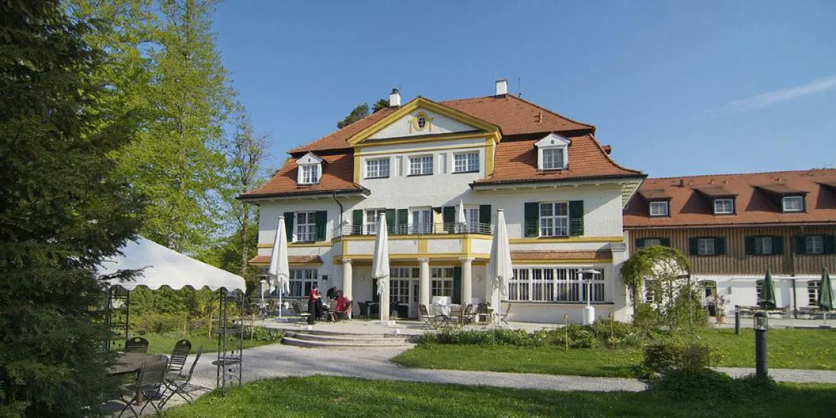 Bio-Hotel und Vitalzentrum Schlossgut Oberambach