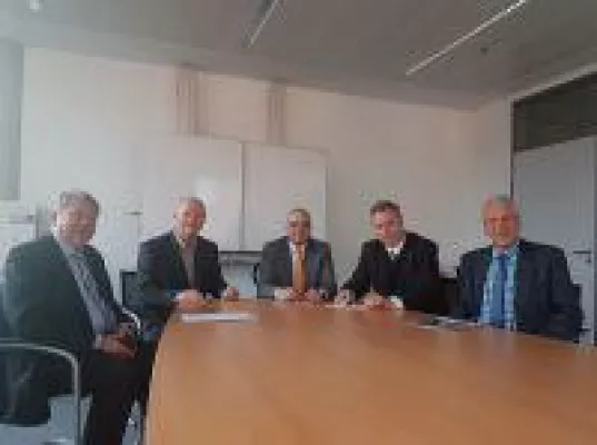 Bild: IfKom: Industrie 4.0 braucht leistungsfähige Netzinfrastruktur und Digitale Bildung 4.0