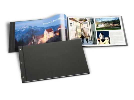 Urlaubserinnerungen schöner zeigen im gedruckten Fotoalbum Bild: Urlaubserinnerungen schöner zeigen im gedruckten Fotoalbum