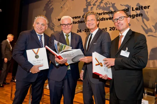 Bild: Walter Steinmeier würdigt Mittelstand - Schwank gehört zu den 100 erfolgreichsten Unternehmen Deutschlands