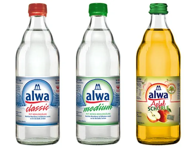 Jetzt neu: alwa Mineralwasser und alwa Apfelschorle in 0,5-Liter-Glas Bild: Jetzt neu: alwa Mineralwasser und alwa Apfelschorle in 0,5-Liter-Glas