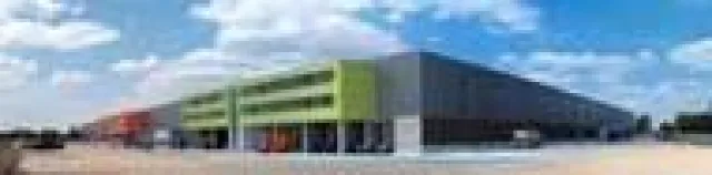 Bild: Das neue bauwo-Terminal Langenhagen vereint Logistikflächen in eindrucksvollen Dimensionen.