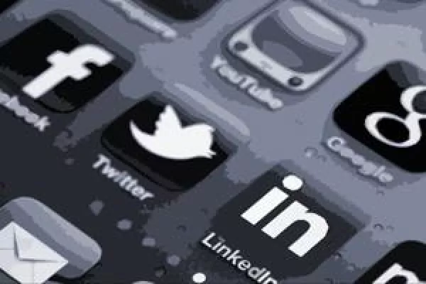 Bild: Soziale Medien – Dialog mit der Zielgruppe