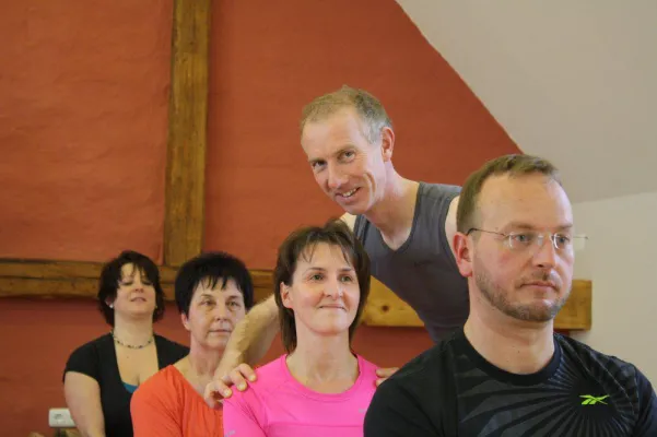 Bernd Loschan eröffnet eigenes Yoga-Studio in Rechbergreuthen Bild: Bernd Loschan eröffnet eigenes Yoga-Studio in Rechbergreuthen