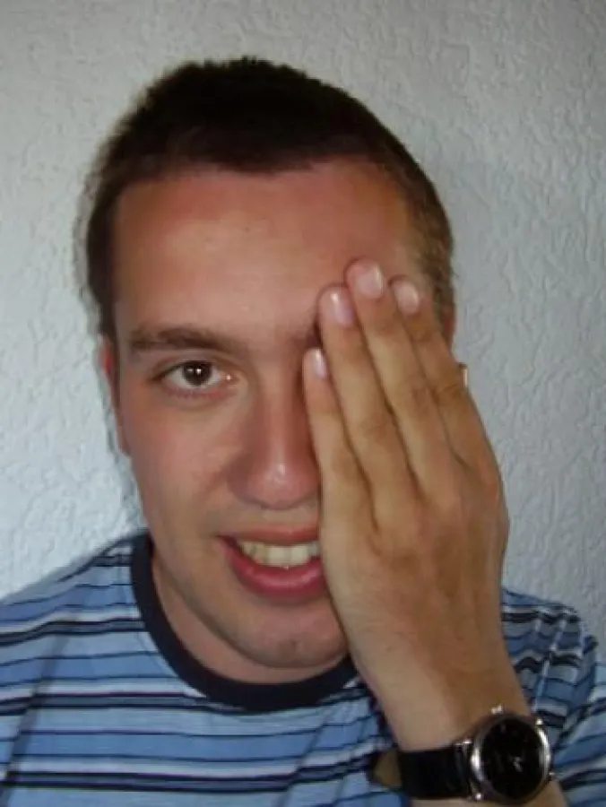 Wegsehen hilft nicht. Immer mehr mehr Studien belegen die Gefahren der Mobilfunktechnologie. Die ödp steht für mehr Gesundheitsvorsorge beim Mobilfunk.