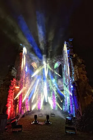 Bild: Flashlight setzt für Marburg b(u)y Night auf ROBE Spikie
