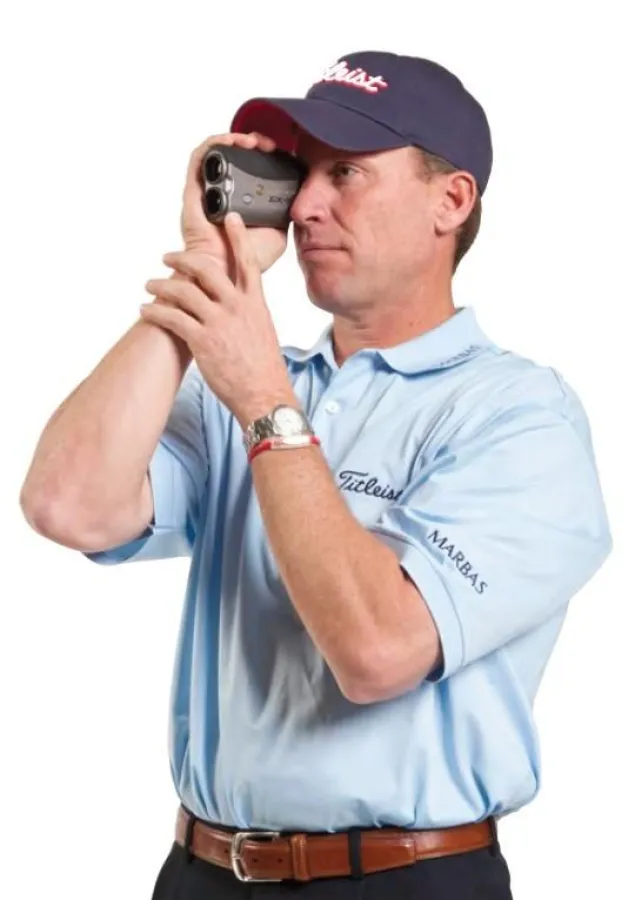 Foto© Leupold©/dublisGolf: Leupold GX® Golf Laser Entfernungsmesser und Michael Breed auf der PGA Merchandise Show 2011