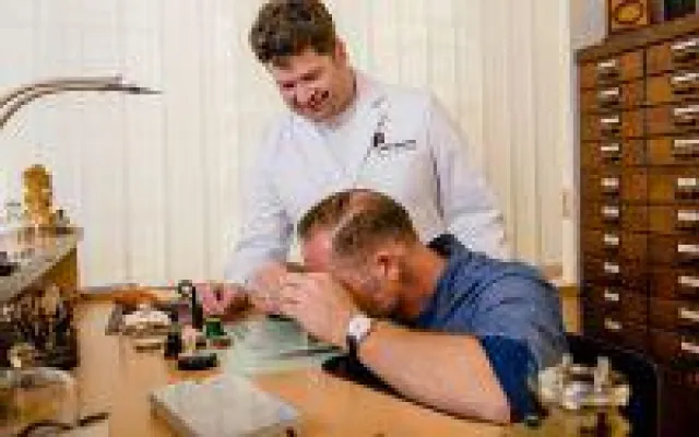 Exklusive Uhrenseminare für Enthusiasten: Horaculix erweitert Angebot in Deutschland und Österreich Bild: Exklusive Uhrenseminare für Enthusiasten: Horaculix erweitert Angebot in Deutschland und Österreich