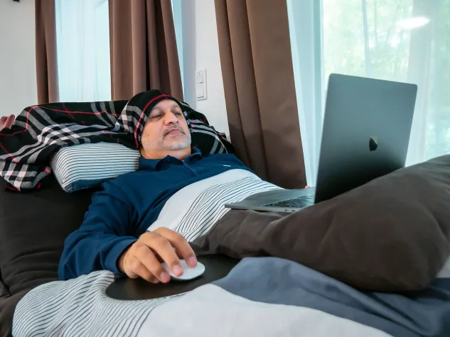 Schwerbehinderter leitet ein international erfolgreiches Unternehmen Bild: Schwerbehinderter leitet ein international erfolgreiches Unternehmen