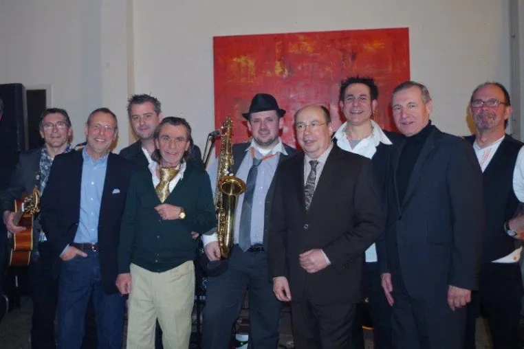 Atelierkonzert der Kölner Mundartband Krageknöpp bei Anton Fuchs im Rhenania Kunsthaus Bild: Atelierkonzert der Kölner Mundartband Krageknöpp bei Anton Fuchs im Rhenania Kunsthaus