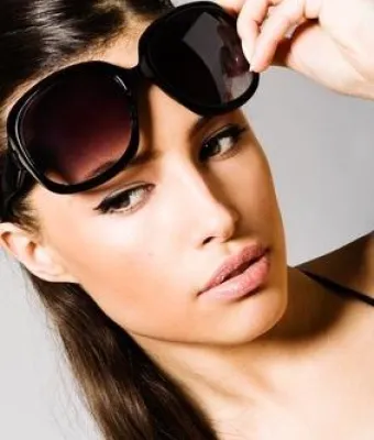 Bild: Eyesential, das Augenlifting mit Soforteffekt - das Geheimnis vieler Hollywoodstars