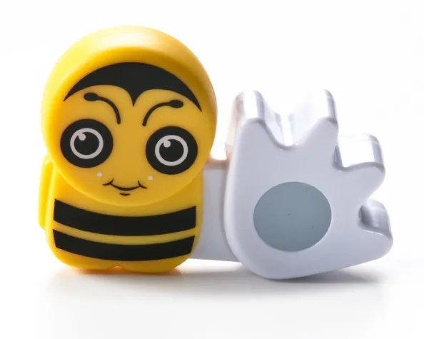 Bild: Austausch der Kontaktdaten per Handschlag