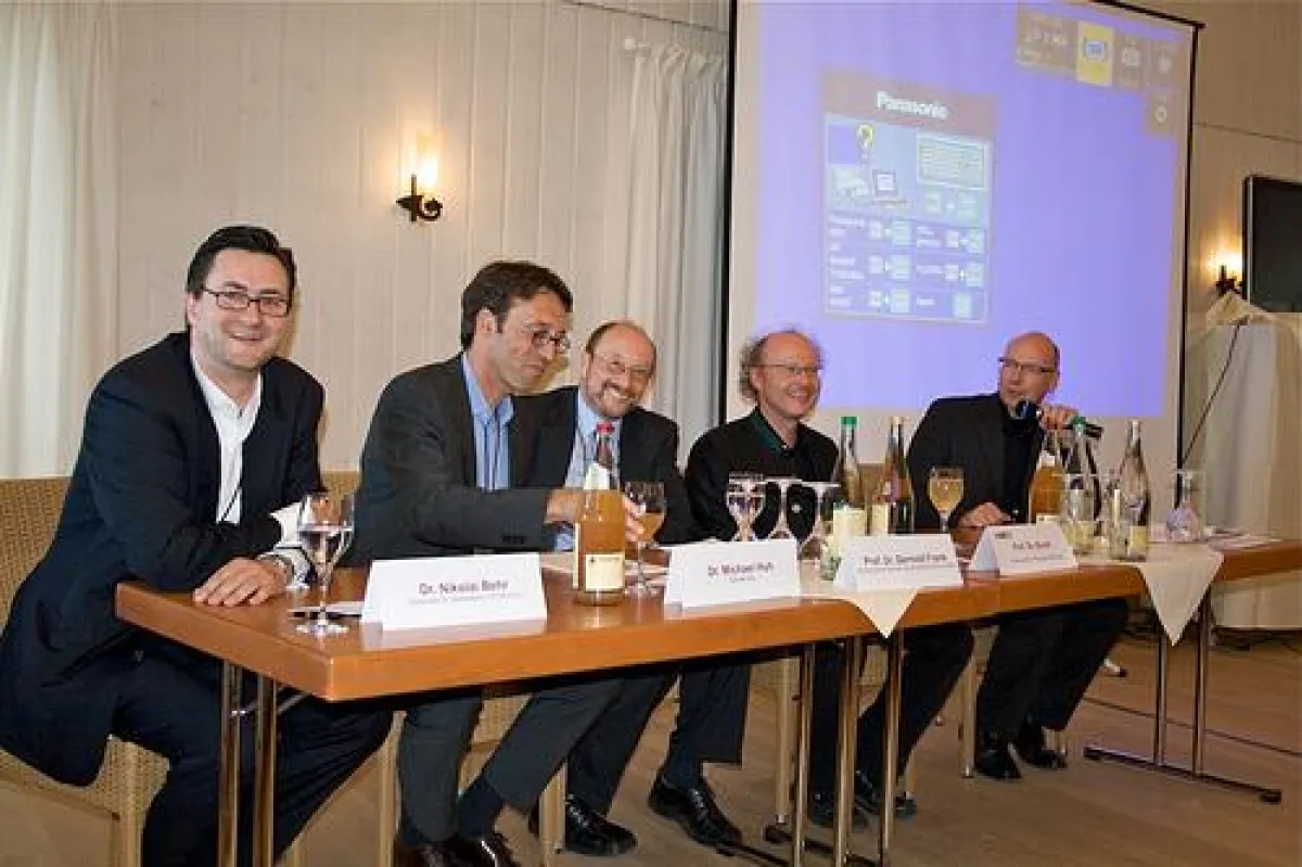 AMD09: Dr. Behr, Dr. Huh, Prof. Dr. Frank, Prof. Dr. Bordt, Prof. Mickeleit