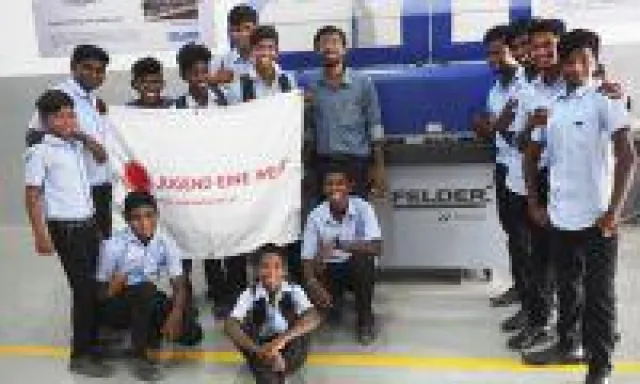 Bild: Felder Gruppe spendet Maschinen, Know-How & Mehr für "Jugend Eine Welt" zur Armutsbekämpfung in Indien