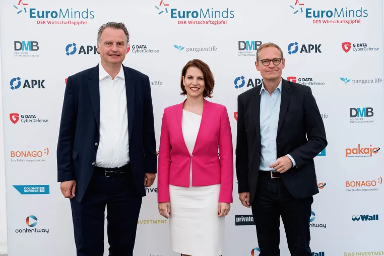 Politiker mahnen auf dem Wirtschaftsgipfel EuroMinds ein Umdenken an Bild: Politiker mahnen auf dem Wirtschaftsgipfel EuroMinds ein Umdenken an