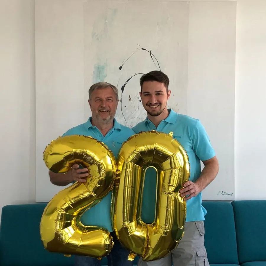 20 Jahre Bösing Dental: Christoph Bösing mit Sohn Niklas