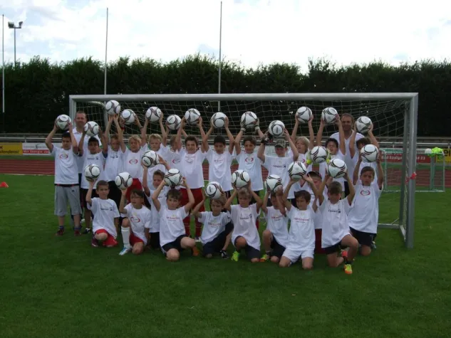 FutureSport präsentiert die Kinderfußballtage 2012 Bild: FutureSport präsentiert die Kinderfußballtage 2012