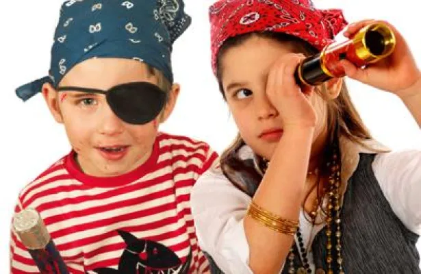 Bild: Kleine Piraten in der Waterfront