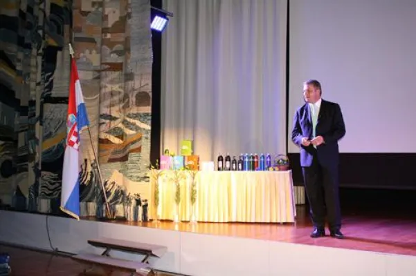 European Jade Retreat 2010 von TNI in Kroatien Bild: European Jade Retreat 2010 von TNI in Kroatien