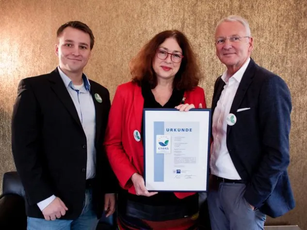 Nachhaltiges Eventbusiness: VAGEDES & SCHMID erhält EMAS-Umweltzertifikat Bild: Nachhaltiges Eventbusiness: VAGEDES & SCHMID erhält EMAS-Umweltzertifikat